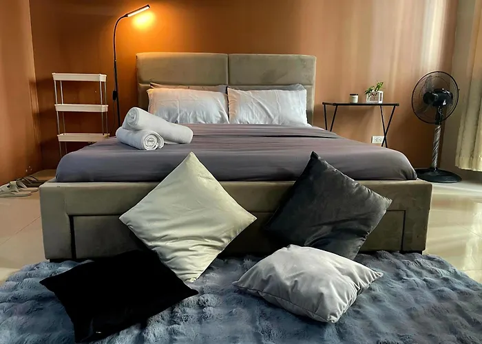 Xyz's - Walk To Mnl T3 Via Runway Apartamento *