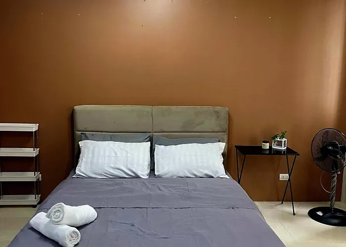 Xyz's - Walk To Mnl T3 Via Runway Apartamento